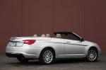 Chrysler 200 Convertible 2011 года